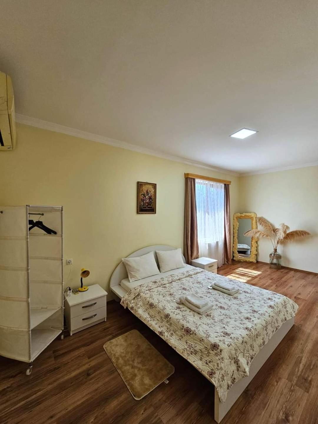 Blue Guest House Samtredia Zewnętrze zdjęcie